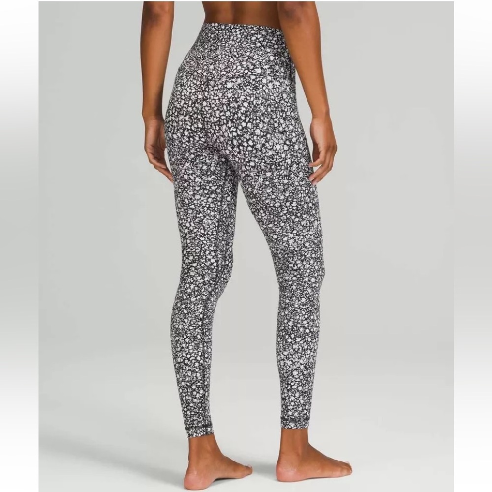 Lululemon Align High-Rise Pant Legging Venture Floral Alpine White Black Size 2